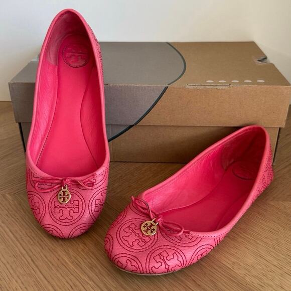 Tory Burch Chelsea Stitched Logo “Rose Petal Pink” Women Ballet Flats- SZ 7.5 - Picture 1 of 11